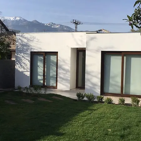 Casa De Alto Estandar En Las Condes